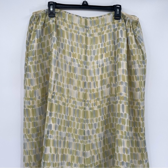Talbots Woman green pastel pure silk lined skirt Size 20W A-line Back Zip - Picture 8 of 9
